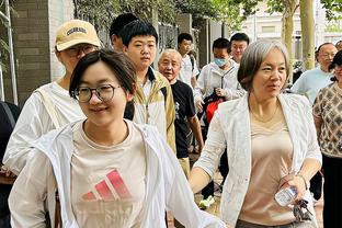 天津名宿韩燕鸣：能让更多孩子喜欢上足球，也算为中国足球做贡献